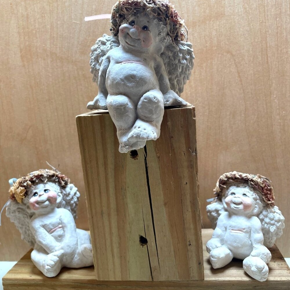 Vintage Ceramic Angel Figurines Set Of 4 With Lace & Floral Accents